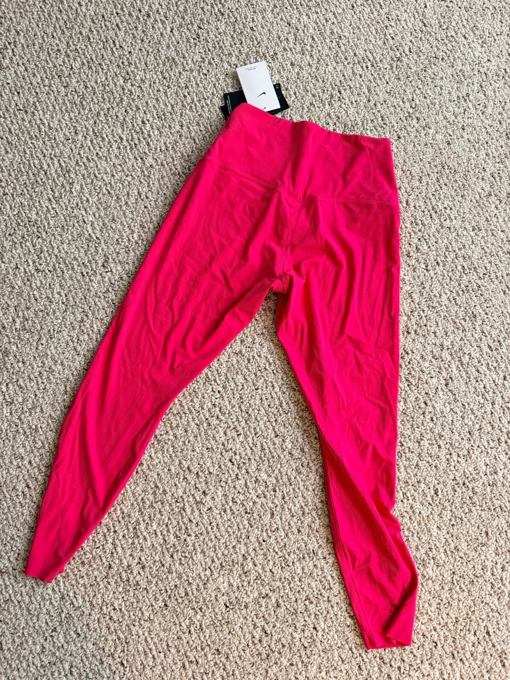 Medium NWT - Zenvy 💥💥 Nike Women's Bright Pink High-Rise Leggings - Picture 5 of 5